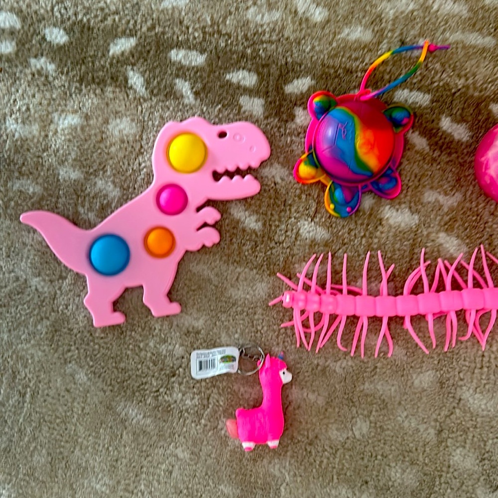 PINK LIMITED EDITION FIDGET SET!!